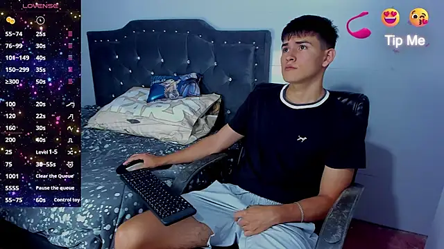 Jacobb Lee online show from September 2025 08:55:02 PM