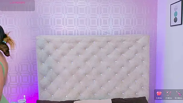 Sara Desire online show from October 2025 11:50:02 AM