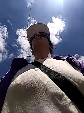 Snapshot of rebekka_simpson chatting on November 2025 04:18:01 PM rebekka simpson online show from November 2025 04:18:01 PM