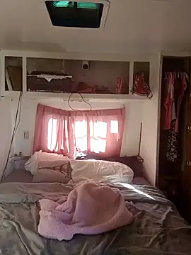 allissonw13 online show from January 2025 07:10:01 PM