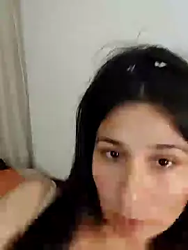 Snapshot of Bigyummmzul chatting on February 2025 02:58:01 AM Bigyummmzul online show from February 2025 02:58:01 AM