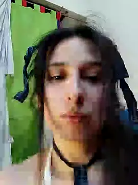 Snapshot of Bigyummmzul chatting on May 2026 11:24:02 PM Bigyummmzul online show from May 2026 11:24:02 PM