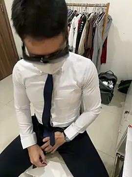 harrylouis1357 online show from March 2025 07:20:02 AM