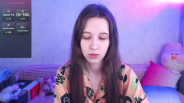 Snapshot of ur_kitty__ chatting on February 2026 05:01:01 AM ur kitty online show from February 2026 05:01:01 AM