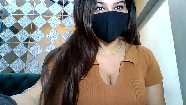 Snapshot of sparkling_queen chatting on January 2026 01:42:02 AM sparkling queen online show from January 2026 01:42:02 AM