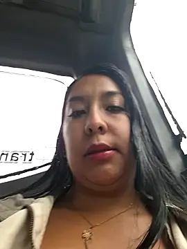 Bella keny online show from February 2025 01:33:01 PM