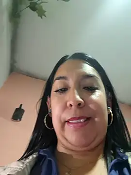 Bella keny online show from March 2025 12:26:01 AM