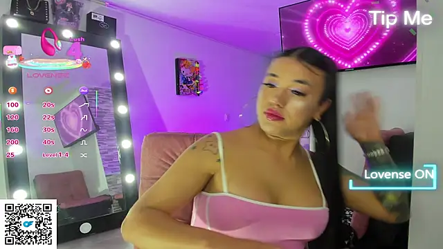 im ahsley online show from October 2025 02:28:02 AM