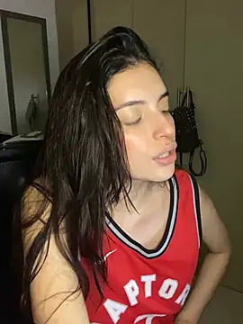 dakota le online show from January 2025 01:42:01 AM