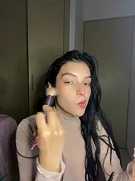 dakota le online show from March 2025 02:14:02 AM