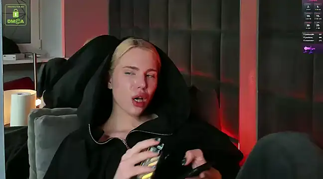 Snapshot of DanielPaige_ chatting on December 2024 07:43:02 PM DanielPaige online show from December 2024 07:43:02 PM