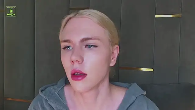 Snapshot of DanielPaige_ chatting on January 2025 03:42:01 PM DanielPaige online show from January 2025 03:42:01 PM