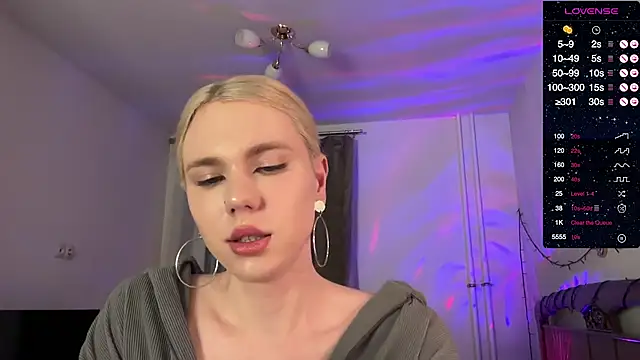 Snapshot of DanielPaige_ chatting on January 2025 09:28:01 PM DanielPaige online show from January 2025 09:28:01 PM