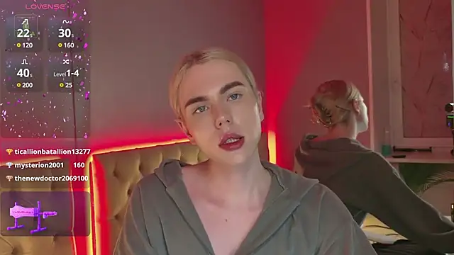 Snapshot of DanielPaige_ chatting on February 2025 07:27:01 PM DanielPaige online show from February 2025 07:27:01 PM