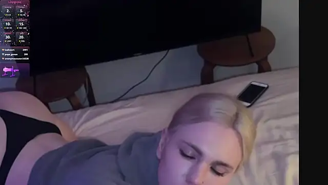 Snapshot of DanielPaige_ chatting on March 2025 07:15:02 PM DanielPaige online show from March 2025 07:15:02 PM