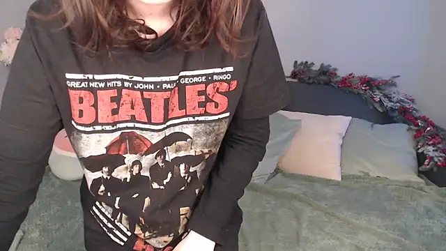 Mini Diva online show from January 2025 09:05:01 AM