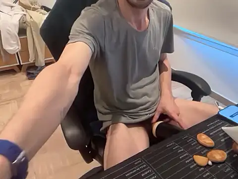 nicolaaaaas online show from October 2025 08:31:01 PM