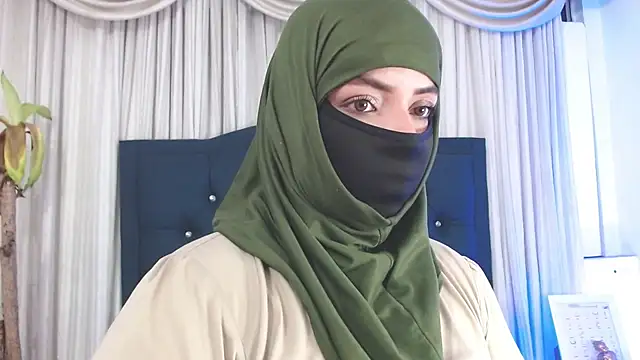 Uzra hayed online show from January 2025 10:35:01 PM