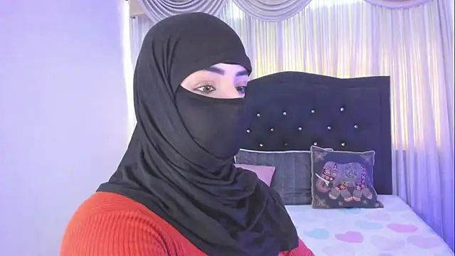 Uzra hayed online show from February 2026 02:07:01 PM