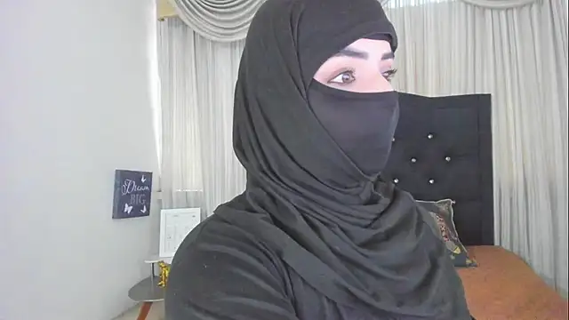 Uzra hayed online show from February 2026 07:12:02 PM