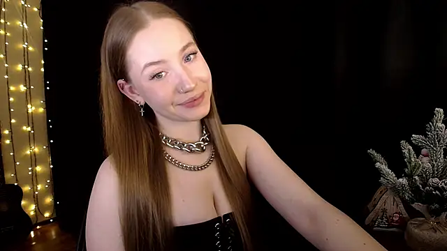 SindiWatsoon online show from December 2025 02:34:02 PM