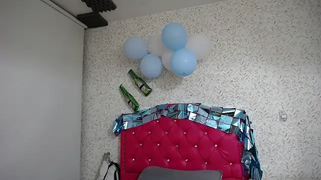 luly pink online show from September 2025 04:06:01 AM