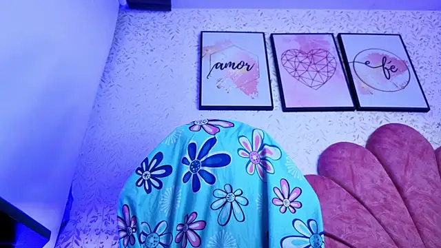 luly pink online show from July 2026 03:10:02 AM