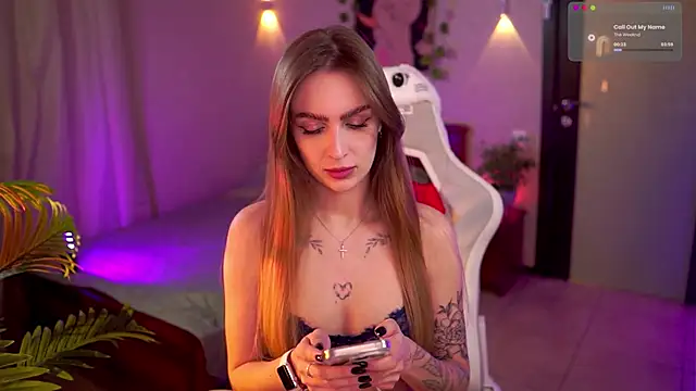 Kamila icee online show from March 2026 09:06:01 PM