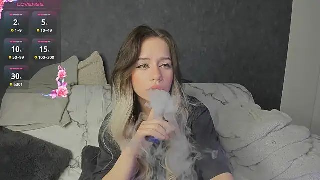 KellyBarton online show from January 2025 10:51:02 PM