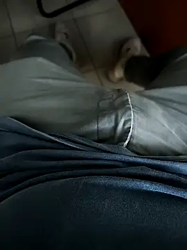 Snapshot of onbifeet chatting on December 2025 02:12:02 PM onbifeet online show from December 2025 02:12:02 PM