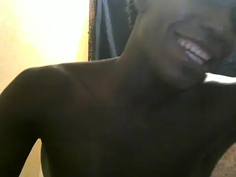 Snapshot of Bigras0011 chatting on June 2026 06:12:01 PM Bigras0011 online show from June 2026 06:12:01 PM