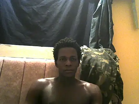 Snapshot of Bigras0011 chatting on July 2026 03:22:02 AM Bigras0011 online show from July 2026 03:22:02 AM