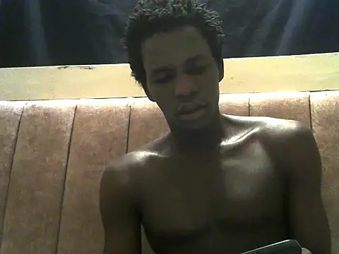Snapshot of Bigras0011 chatting on July 2026 02:58:02 AM Bigras0011 online show from July 2026 02:58:02 AM