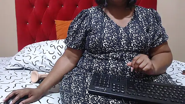 Snapshot of MIGHTYASSS chatting on February 2026 06:43:02 AM MIGHTYASSS online show from February 2026 06:43:02 AM