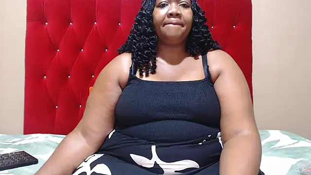 Snapshot of MIGHTYASSS chatting on February 2026 06:45:01 AM MIGHTYASSS online show from February 2026 06:45:01 AM