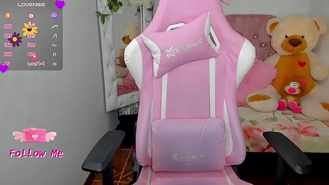 karla cute01 online show from March 2025 05:31:01 PM