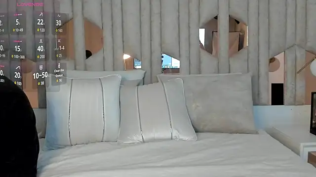 1m valery online show from March 2025 03:45:02 PM