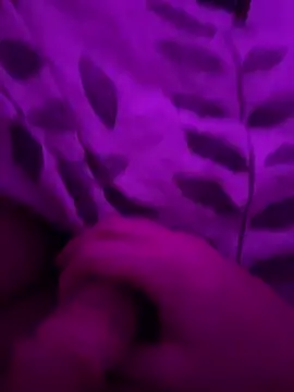 Deralboaus01 online show from December 2024 11:13:02 PM