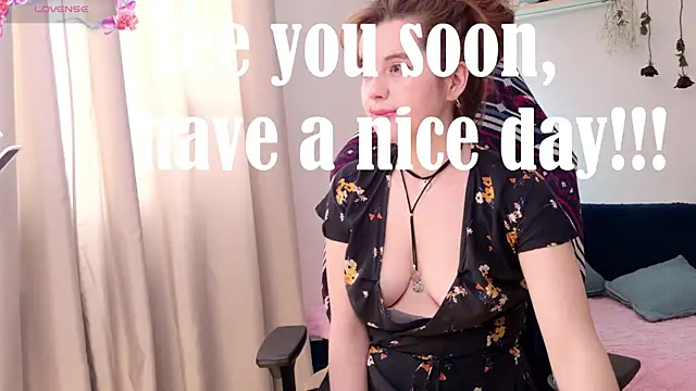 Snapshot of Lisa_sweetheels chatting on February 2025 06:03:01 AM Lisa sweetheels online show from February 2025 06:03:01 AM