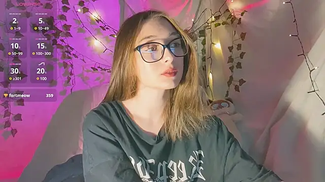 Snapshot of monlight__dana chatting on December 2024 05:31:01 PM monlight  dana online show from December 2024 05:31:01 PM