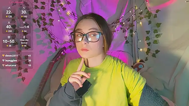 Snapshot of monlight__dana chatting on December 2024 04:42:01 PM monlight  dana online show from December 2024 04:42:01 PM