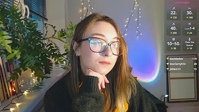 Snapshot of monlight__dana chatting on December 2024 02:27:01 PM monlight  dana online show from December 2024 02:27:01 PM