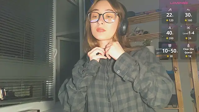 Snapshot of monlight__dana chatting on September 2025 09:19:01 PM monlight  dana online show from September 2025 09:19:01 PM