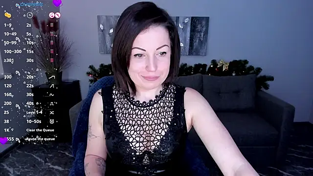 Snapshot of Emily_Midlton chatting on January 2025 07:31:01 AM Emily Midlton online show from January 2025 07:31:01 AM