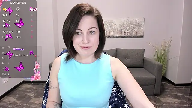 Snapshot of Emily_Midlton chatting on March 2025 10:37:02 AM Emily Midlton online show from March 2025 10:37:02 AM