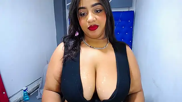 Snapshot of Mady_Kolemam chatting on December 2025 02:51:01 AM Mady Kolemam online show from December 2025 02:51:01 AM