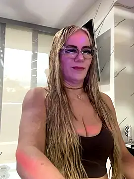 LARIANA RIVERA23 online show from January 2026 09:40:02 PM