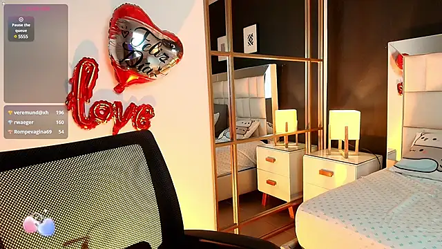 Snapshot of lisa_casper chatting on February 2025 08:36:02 PM lisa casper online show from February 2025 08:36:02 PM