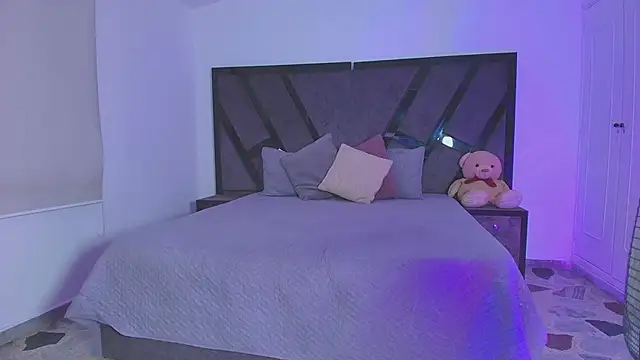 CandyMeyerss  online show from March 2025 02:34:01 AM