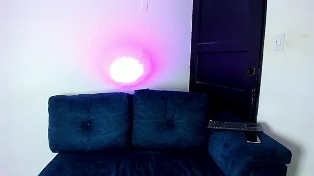 AndreaAndKarina online show from January 2026 08:02:02 PM